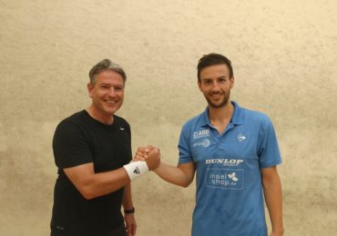 links: Ehemaliger Präsident Fun Squash Böblingen, Martin Augst; rechts: Präsident Sportinsel Stuttgart, Tim Gräßer